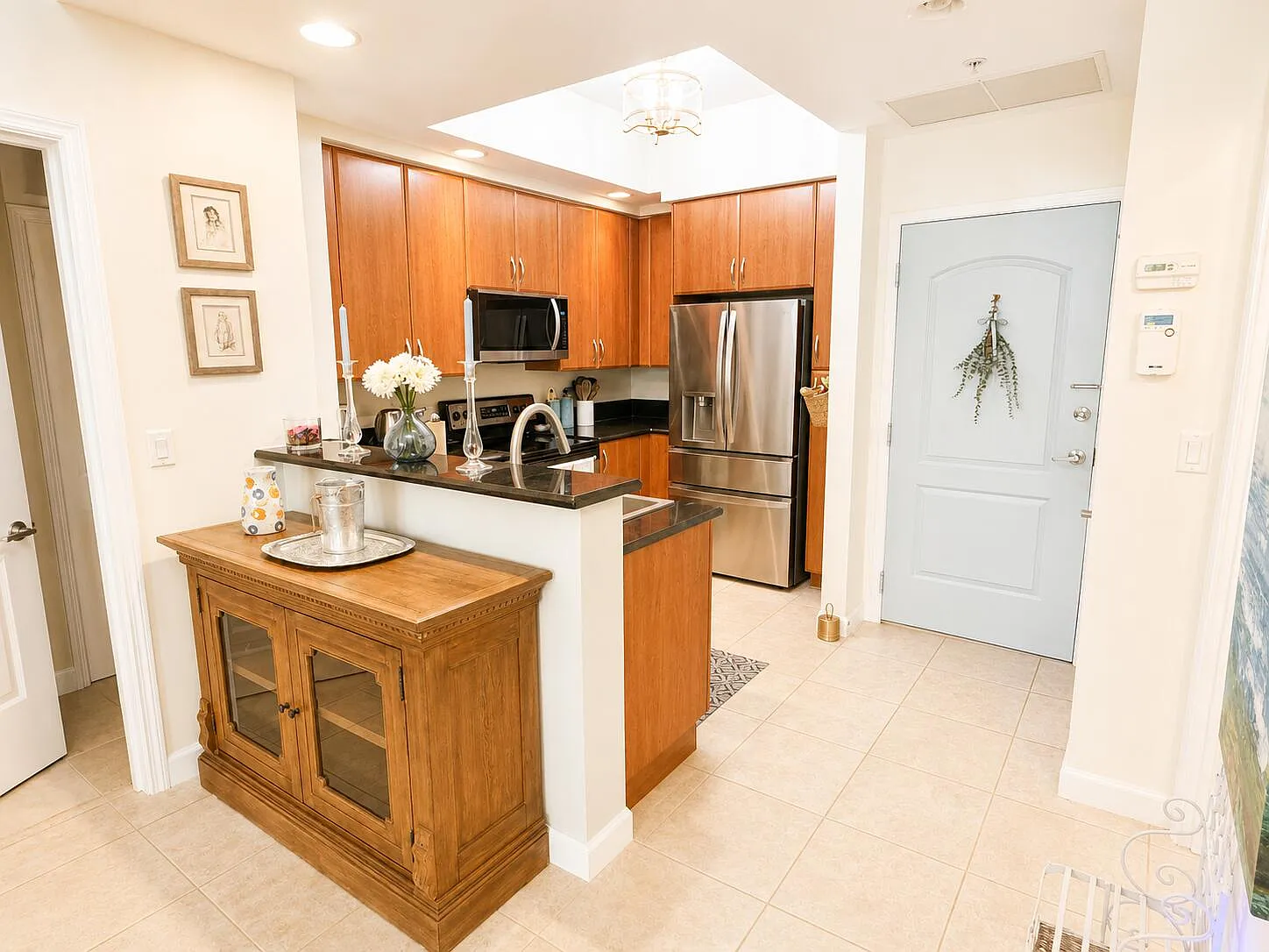 1 bed, 1.5 bath, 941 sqft, $5,000 — Photo 4