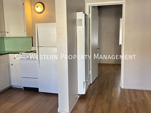 5th image of 470 S 4th St APT 9