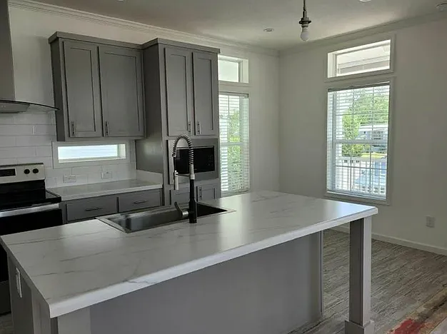1218 Elm Rd — Photo 2
