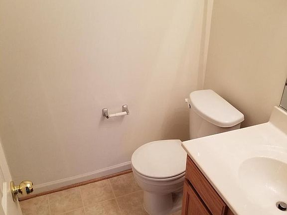 4th image of 311 Kestrel Dr
