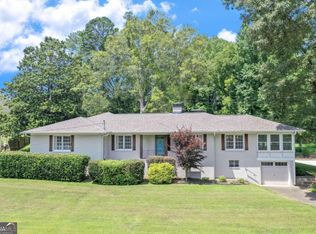 983 Chattahoochee Dr, Gainesville, GA 30501