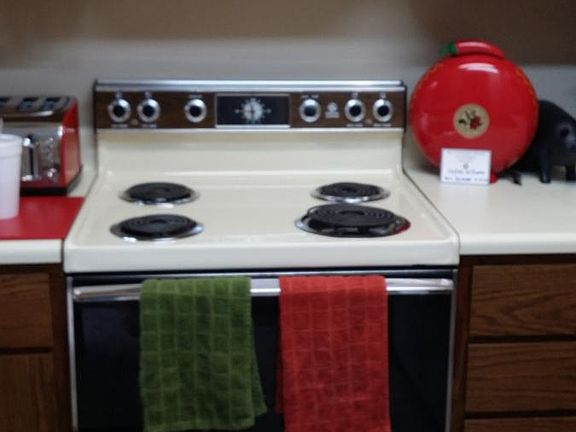 5th image of 550 Courtwood Ln #4