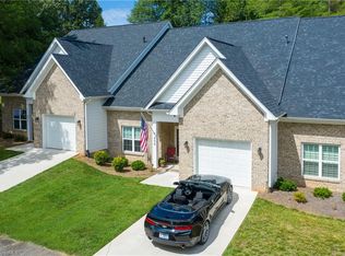 456 Rock Cliff Ct, Winston Salem, NC 27104