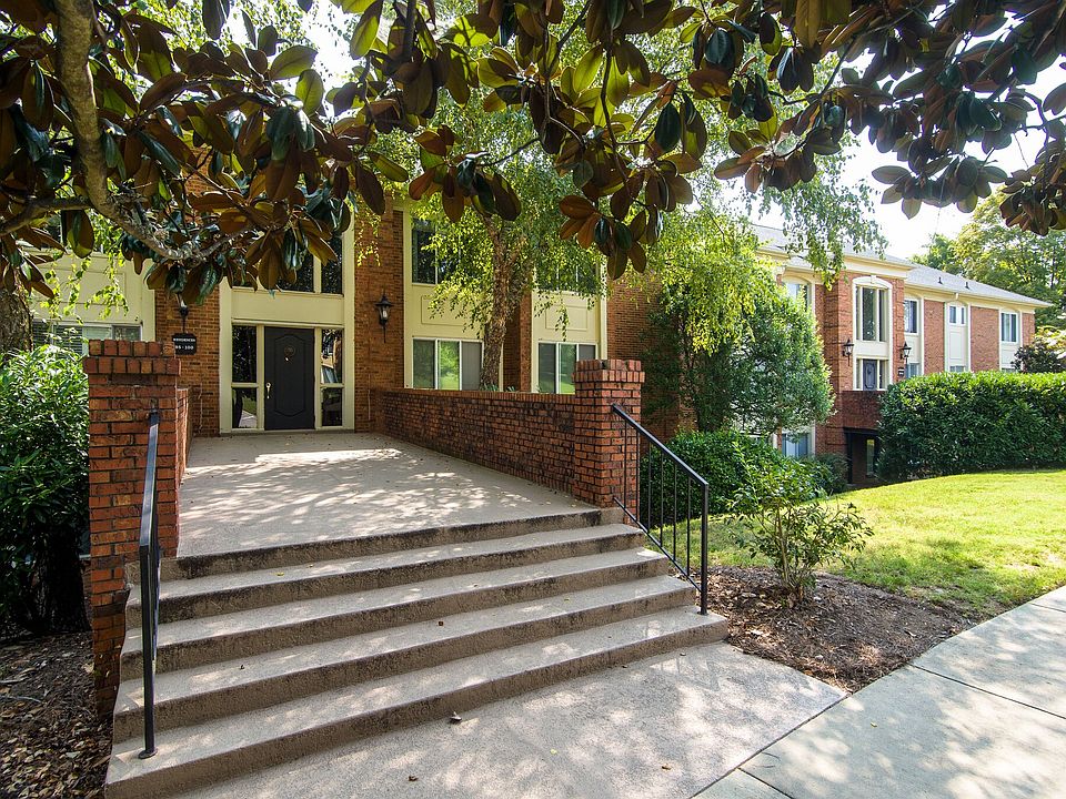 1st image of 4487 Post Pl APT 95