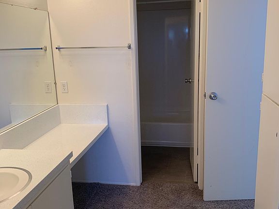 3rd image of 2678 Marathon Dr #11