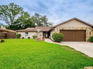 17730 Rivendel Rd, Lutz, FL 33549