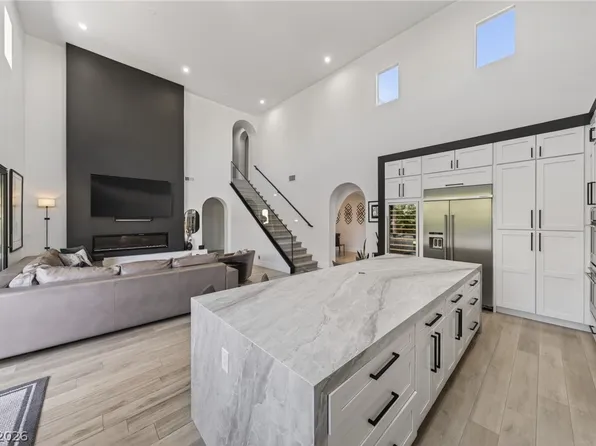 11392 Rancho Villa Verde Pl, Las Vegas, NV 89138