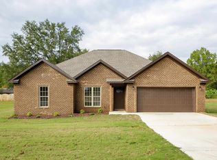 110 Murphy Dr, Florence, AL 35633