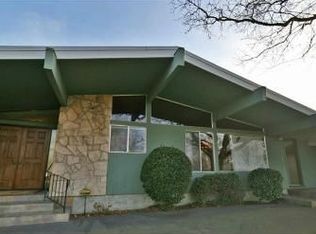 1327 NE Golf Court Rd, Portland, OR 97211