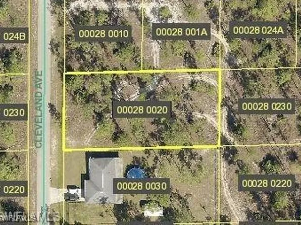 1420 Cleveland Ave, Lehigh Acres, FL 33972