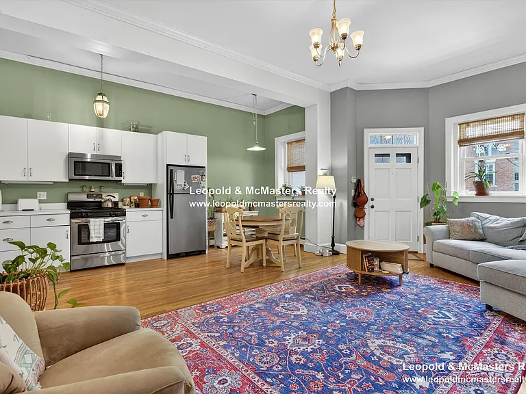 9 Regent Cir #1 — Photo 11