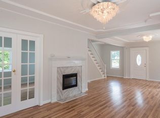 124 Myrtle St, Springfield, MA 01151