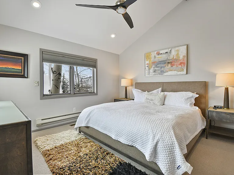 Deer Valley Dr S — Photo 10