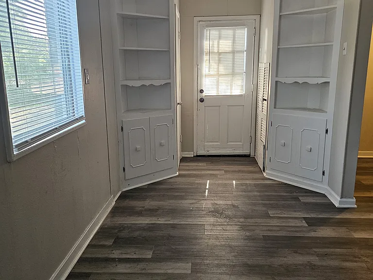 107 Huntley Dr — Photo 5