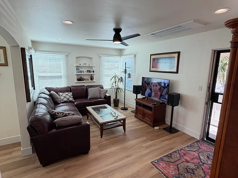 6031 Carol St — Photo 5