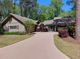 7 Arrow Wood Rd, Hilton Head, SC 29926