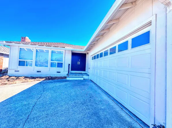11 Christian Ct, Belmont, CA 94002