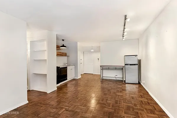 Rented by Corcoran | media 1