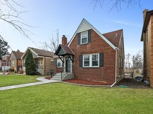 9712 S Maplewood Ave, Evergreen Park, IL