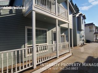 663 Shadow Way, Central Pt, OR 97502
