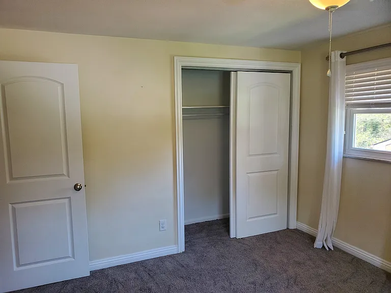 4697 Tomer Dr — Photo 18