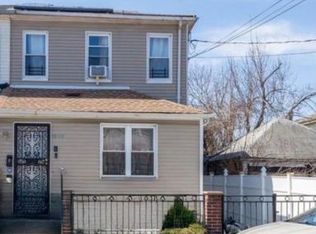 11812 189th St, Saint Albans, NY 11412
