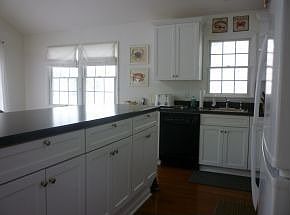 5th image of 2205 West Ave