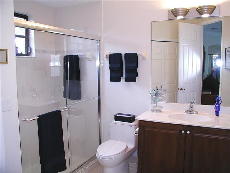 2nd image of 1160 Carolina Cir SW