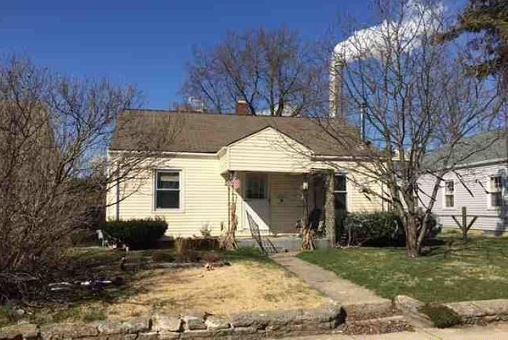 1st image of 1008 NW D St