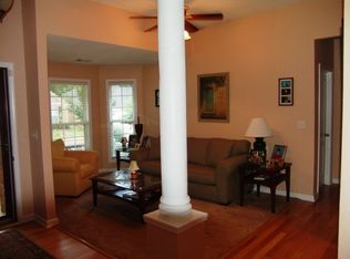2742 Newtons Crest Cir, Snellville, GA 30078