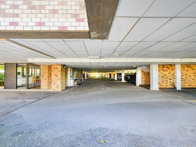 141 Great Neck Rd #2G — Photo 37