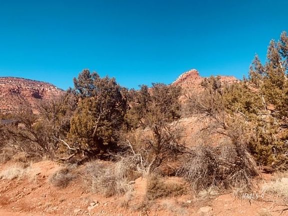 2nd image of 1100 W Kanab Creek Dr
