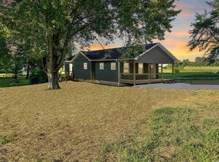 205 E Wayne St, Pierceton, IN 46562