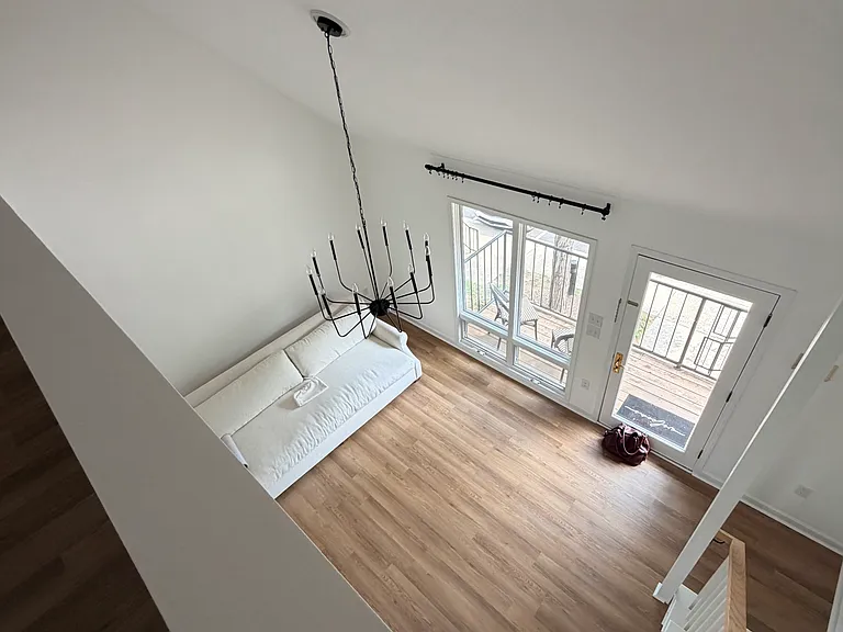 452 S Main St #B — Photo 10
