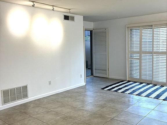 3rd image of 79 Forest Ln