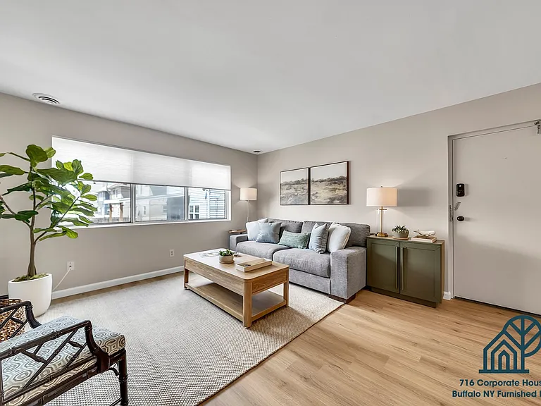 2660 Elmwood Ave #6 — Photo 8