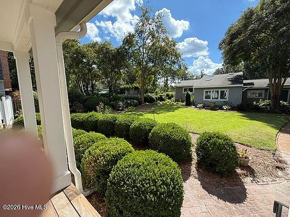 5th image of 2830 Hydrangea Place