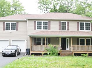 4126 Devon Dr, Tobyhanna, PA