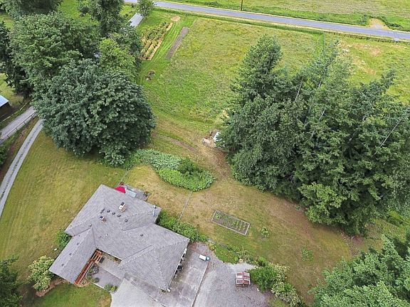 3rd image of 41212 268th Ave SE