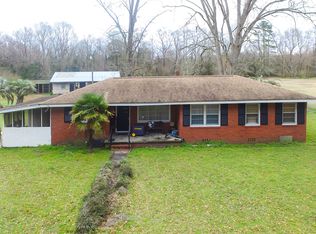 60 Aviary Ln, Green Pond, SC 29446