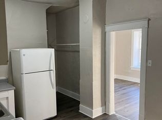 1527 SW Mulvane St #14266522, Topeka, KS 66604