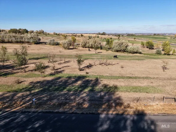 1269 E 4400 N, Buhl, ID 83316