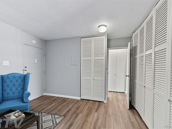 5th image of 1111 N Ash St APT 607