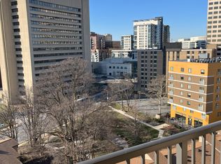 118 Monroe St APT 1304, Rockville, MD 20850