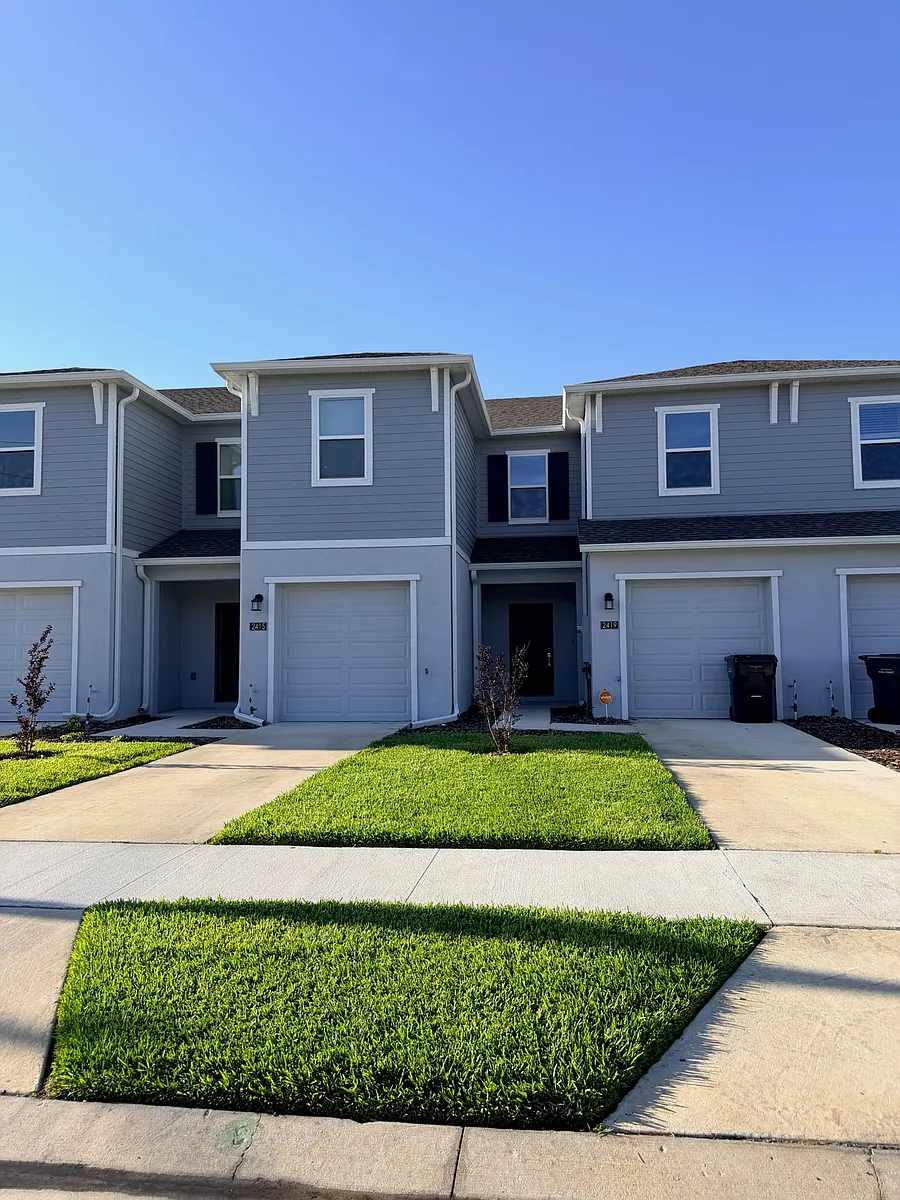 Building Photo - 2419 Bevel Ln