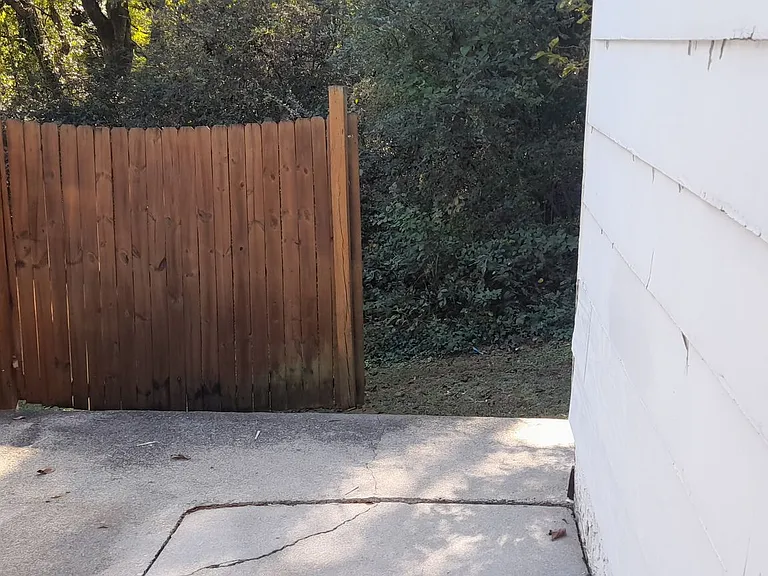 4116 Maple Terrace Ln — Photo 10