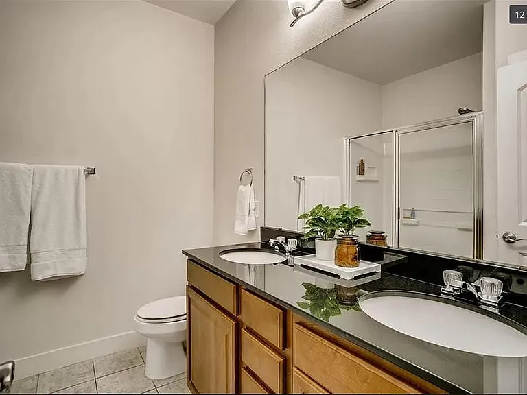 13420 Lyndhurst St #707 — Photo 12