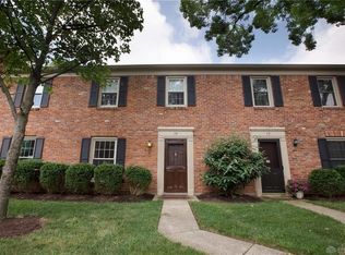 75 Cranston Ct, Centerville, OH 45458