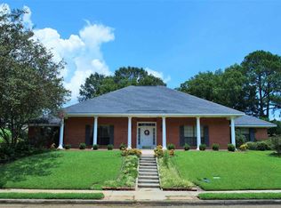 1022 Northpointe Dr, Jackson, MS 39211