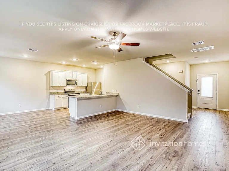 8214 Sunberry Shadow Dr — Photo 6